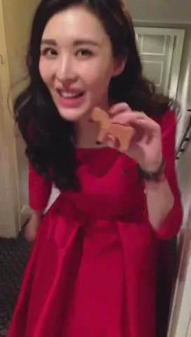 点击图片分享到上海滩微博