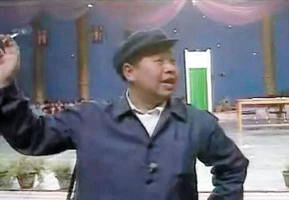 细数春晚30年之“最”：刘晓庆是春晚最早的春晚女主持人