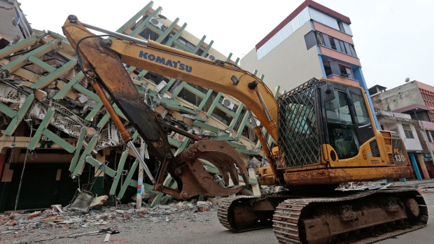 The magnitude 7.8 earthquake that struck Ecuador in April 2016 killed more than 660 people. A report says a catastrophic quake in Canada could cause some property and casualty insurance companies to fail. 