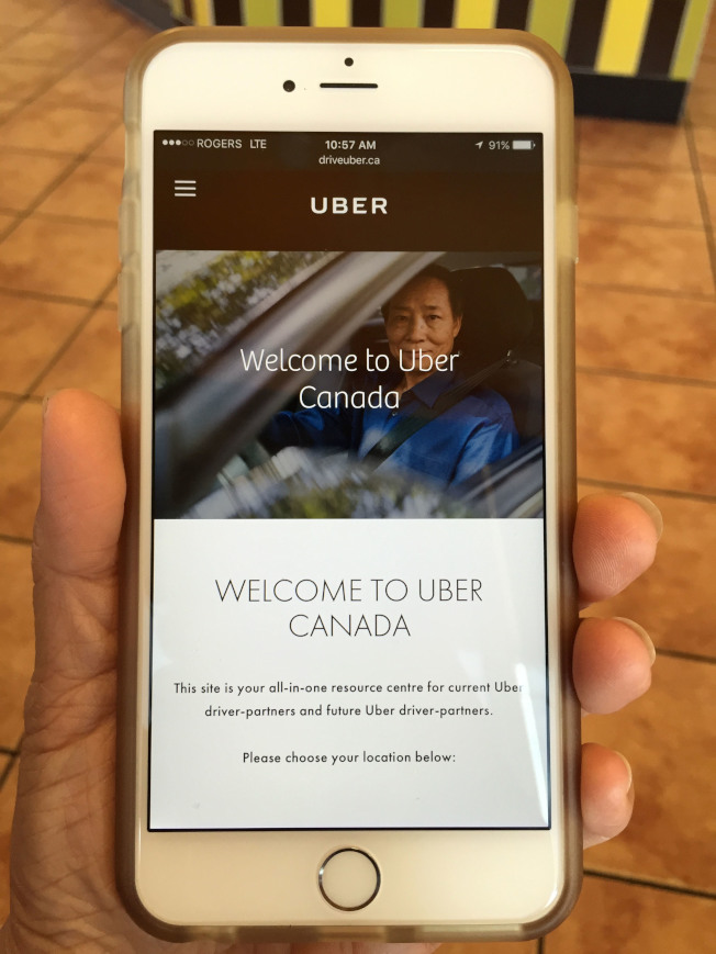 市府核发了加拿大第一分营业执照给Uber。（取材自中央社）