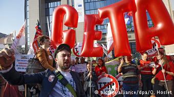 Demo gegen CETA und TTIP in Brüssel 