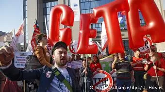 Demo gegen CETA und TTIP in Brüssel 