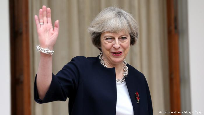 Theresa May (picture-alliance/dpa/H. Tyagi)