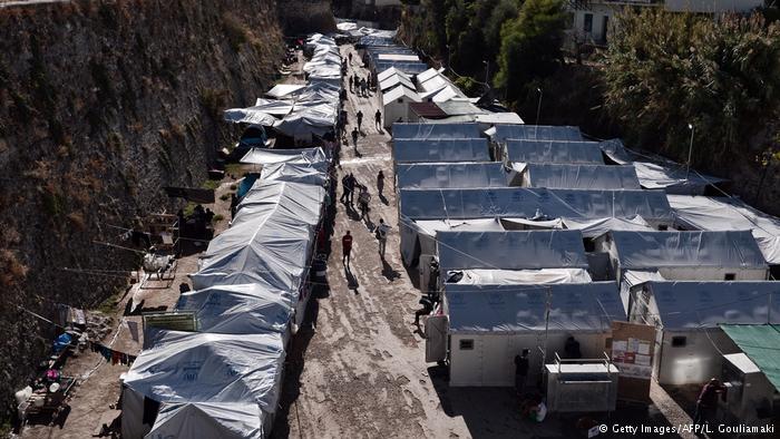 Griechenland Flüchtlingslager Chios (Getty Images/AFP/L. Gouliamaki)