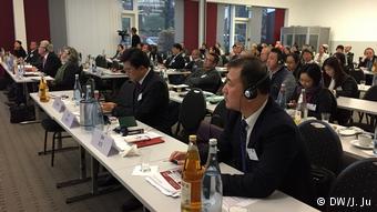 Deutschland erste Sino-German Geriatric Conference in Essen (DW/J. Ju)