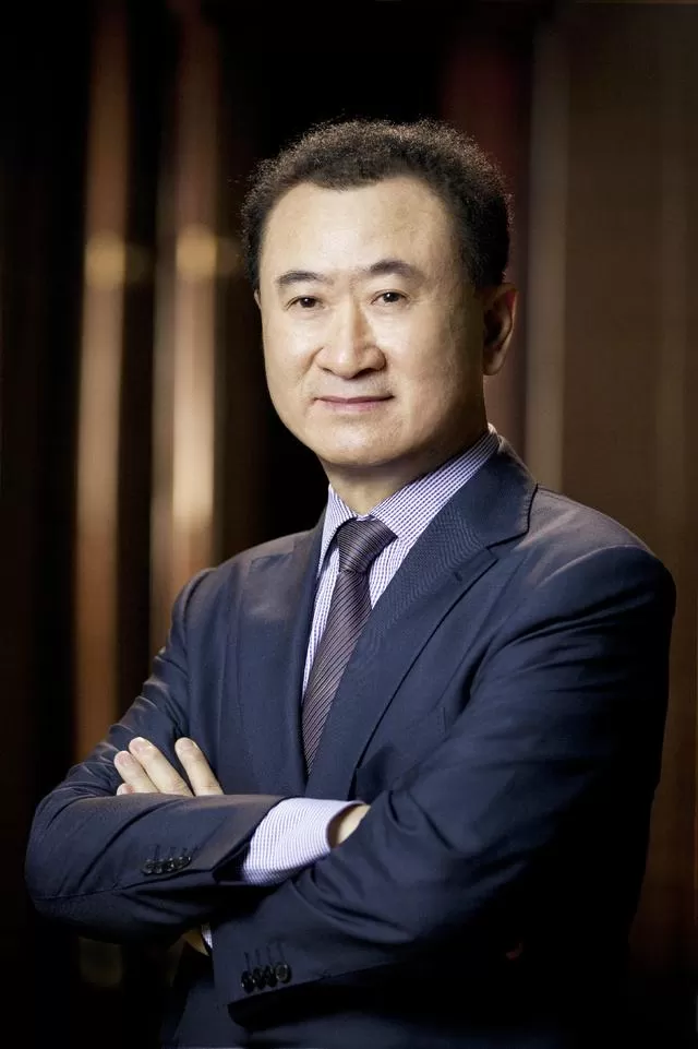 深扒冯小刚王思聪撕X背后恩怨 小墙皮究竟是谁