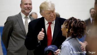 USA Trump zu Besuch im Carrier Werk in Indianapolis (Reuters/M. Segar)