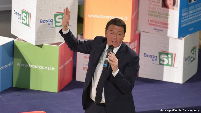 Italien Referendum Rede Matteo Renzi in Neapel (Imago/Pacific Press Agency)