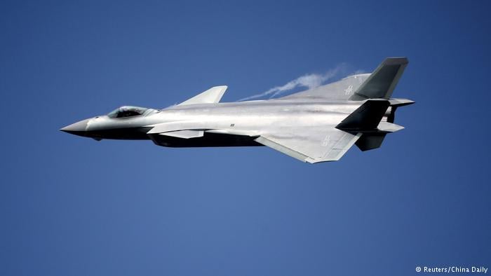 China Kampfflugzeug J-20 (Reuters/China Daily)