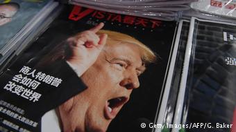 China Donald Trump auf Titelseite einer Zeitschrift (Getty Images/AFP/G. Baker)