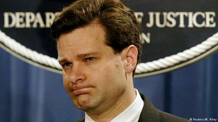 USA Washington - Christopher Wray bei Pressekonferenz (Reuters/M. Riley)