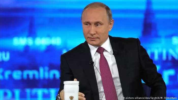 Russland TV Der direkte Draht zu Putin (picture-alliance/dpa/Sputnik/M. Klimentyev)
