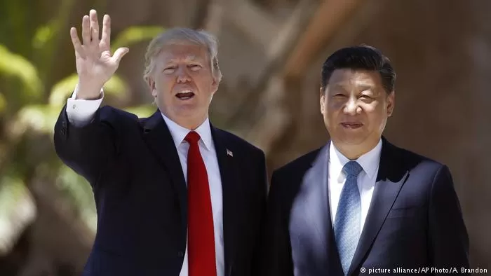 Donald Trump und Xi Jinping (picture alliance/AP Photo/A. Brandon)