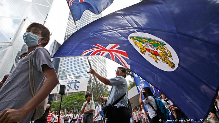 Hong Kong Protest Pro Demokratie (picture-alliance/AP Photo/Kin Cheung)