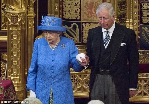 英国秘密举行“女王驾崩彩排”