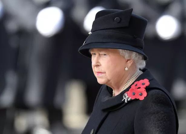 英国秘密举行“女王驾崩彩排”