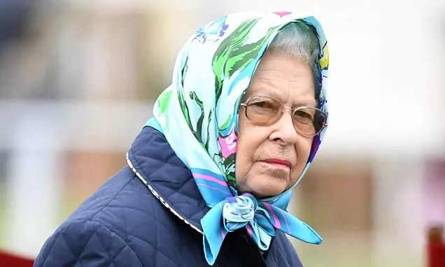 英国秘密举行“女王驾崩彩排”