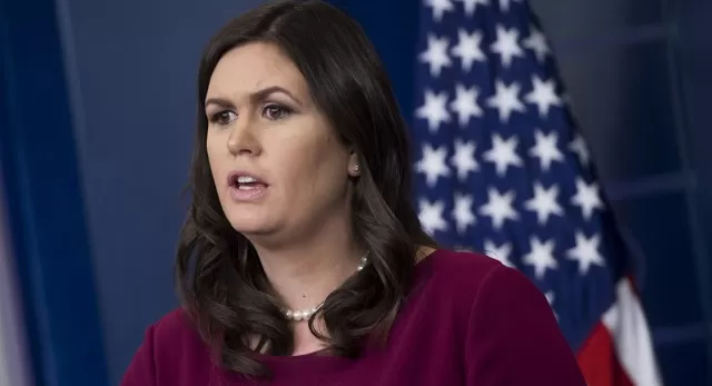 “Sarah Sanders”的图片搜索结果