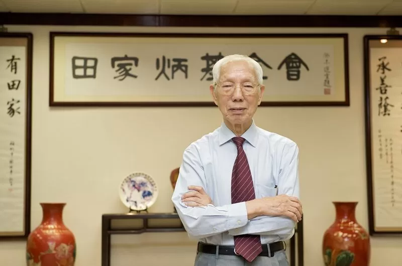 香港慈善家田家炳逝世享年99岁：曾捐助内地200多所学校_图1-1
