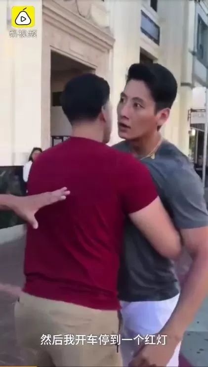 帅哥暴揍2名白人大汉 万人点赞 只因他说出了华人心底的这句话......