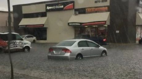 警报！几小时后 暴风雨将袭卷大温！60km/h强风 100mm豪雨 今晚早点回家