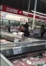 大妈Costco狂撕厨房纸 大叔国外随地大便 这样的事情还是少点吧