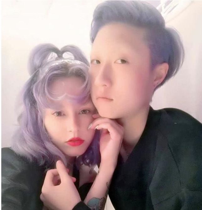 辣眼睛！小龙女吴卓林晒多张大尺度照片！妈妈吴绮莉在同一天却……