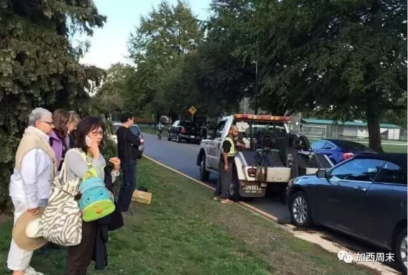 温哥华的一起车祸 刷爆了国内朋友圈 数万网友呼震撼 原因引人深思