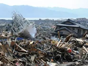 突发! 温哥华岛附近连发3次地震 高达6.8级 更大的地震还在路上 BC省长竟这样说……