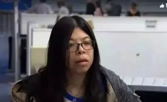 华人机场接连被抓! 打开行李箱 海关瞬间傻眼…尿布藏香肠 活乌龟 佛头都有！