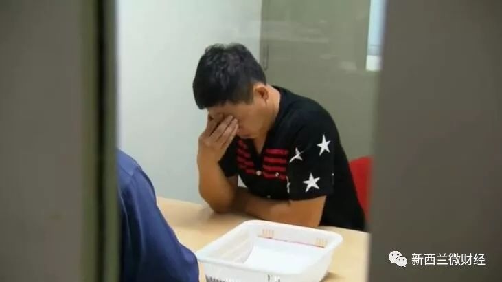 海关调阅手机微信内容后决定遣返，真实案例