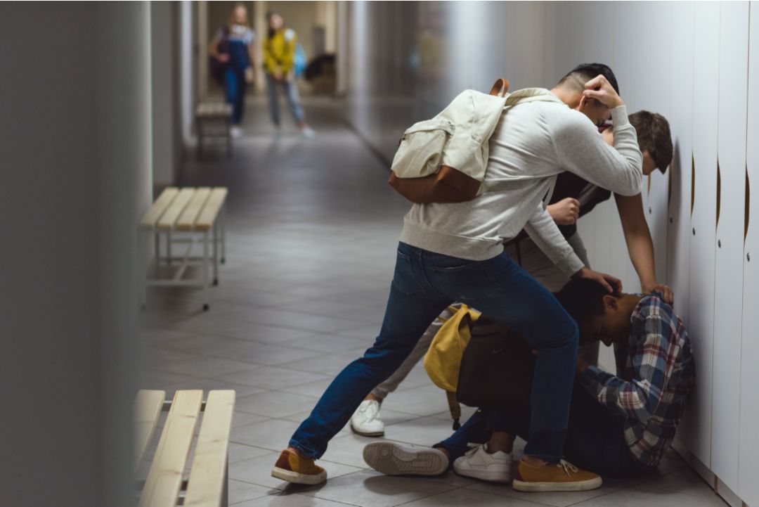 恐怖的Hazing：华人学生被虐死；加拿大的这种欺凌比你想的还可怕