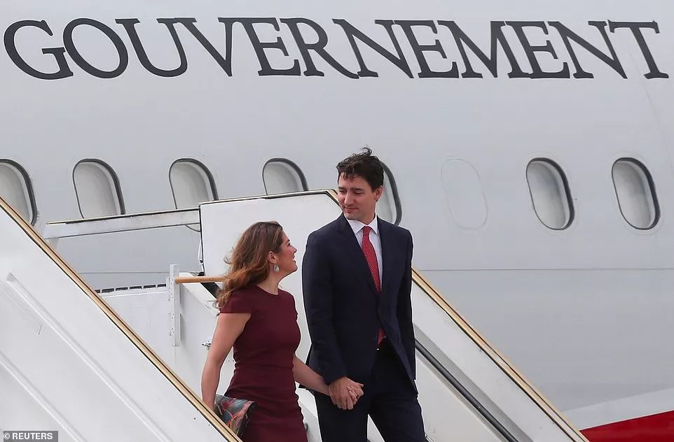 G20峰会变成各国第一夫人大比拼，阿根廷第一夫人这是什么神仙美貌啊...