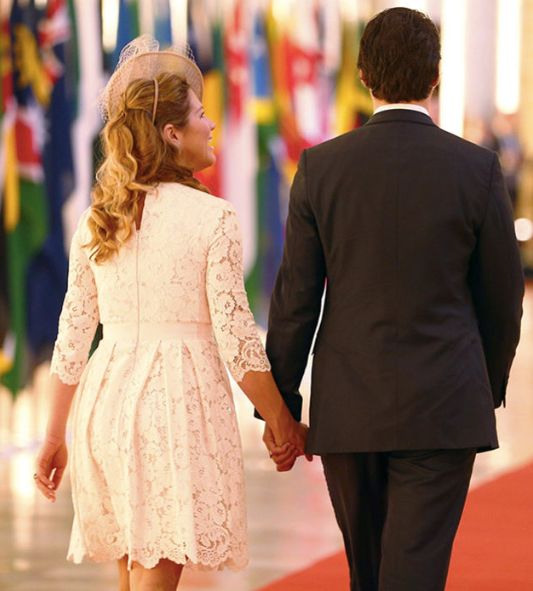 G20峰会变成各国第一夫人大比拼，阿根廷第一夫人这是什么神仙美貌啊...