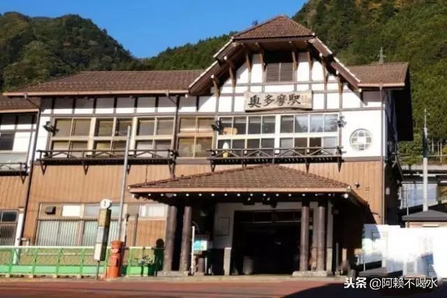 温哥华房价太高 华人夫妇选择在这定居 竟免费送独立屋! 不限国籍都能申请