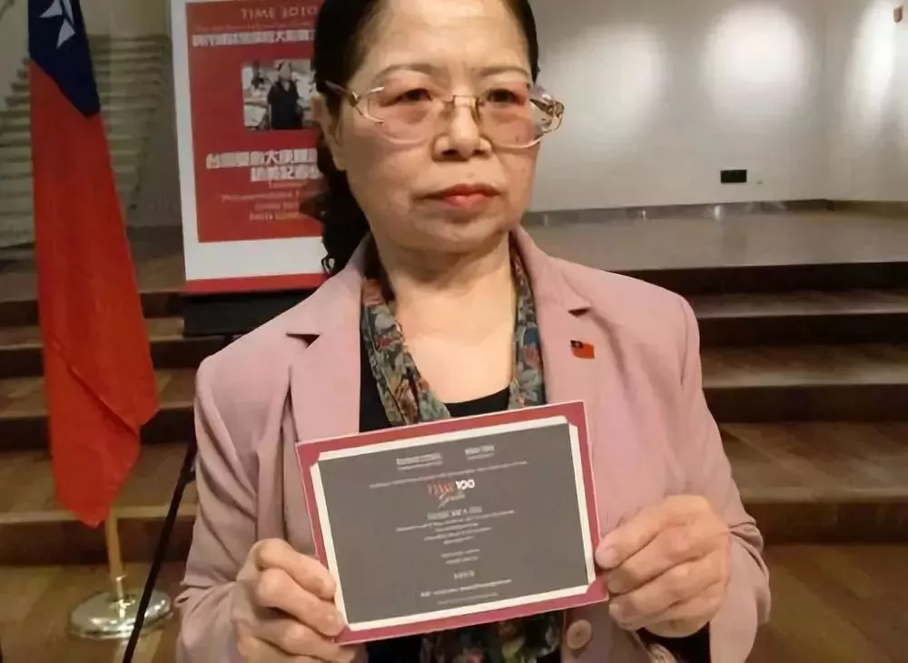 中国卖菜大妈，因为一件事惊动BBC、登上《时代》周刊，排名超过奥巴马、乔布斯！