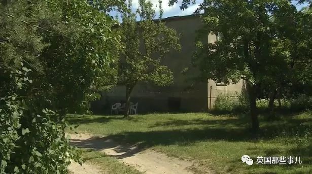 把妻子锁在地下室当成随意出售的性奴，如今被判25年都太轻了！