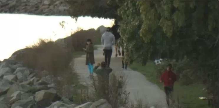 可怕! 温哥华3岁女童当街遭恶犬撕咬 浑身是血! 妈妈目睹全程 尖叫痛哭!