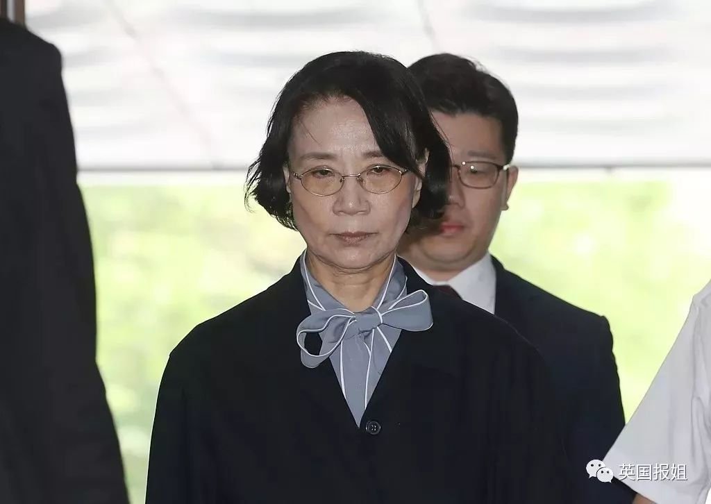 警醒! 亿万富豪一家三口做海外代购 疯狂逃税 马上要坐牢了.....