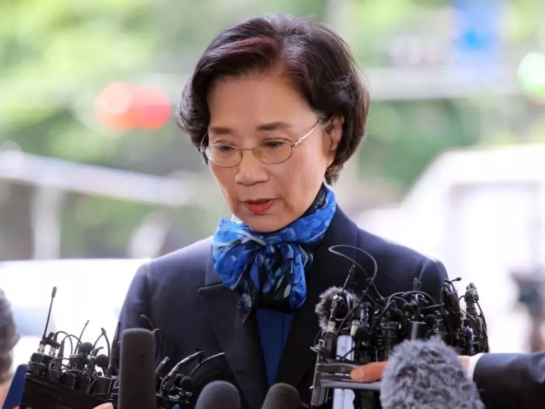 警醒! 亿万富豪一家三口做海外代购 疯狂逃税 马上要坐牢了.....