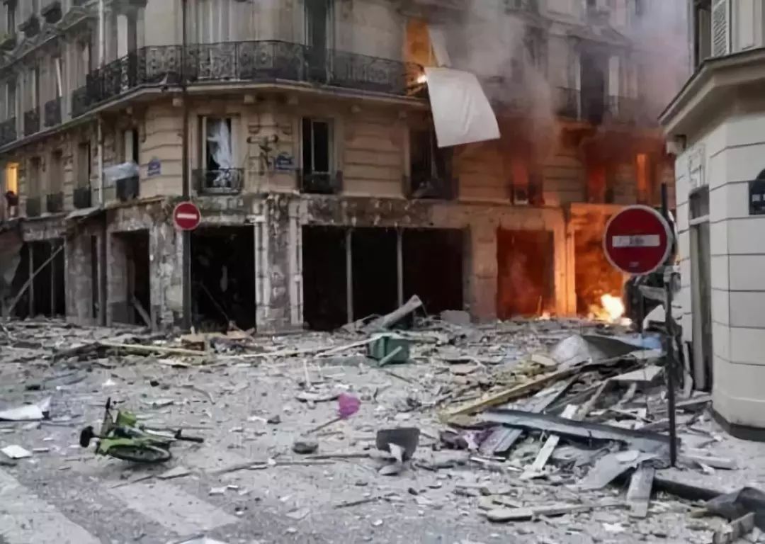 又是巴黎！市中心发生大爆炸整个街区被破坏 50人死伤 黄背心画风全变了