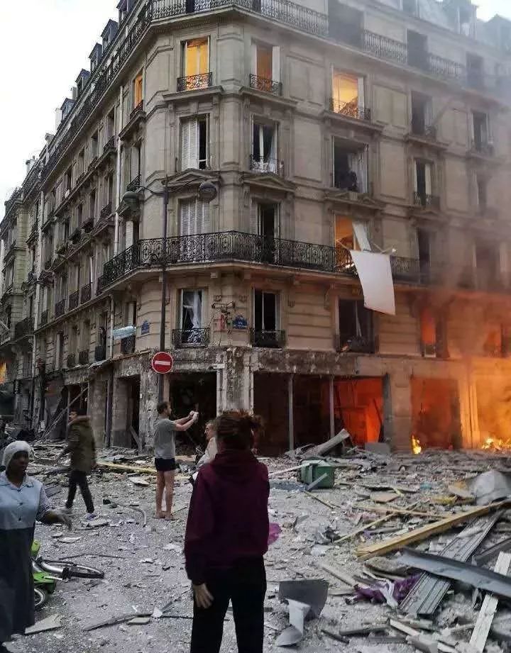 又是巴黎！市中心发生大爆炸整个街区被破坏 50人死伤 黄背心画风全变了