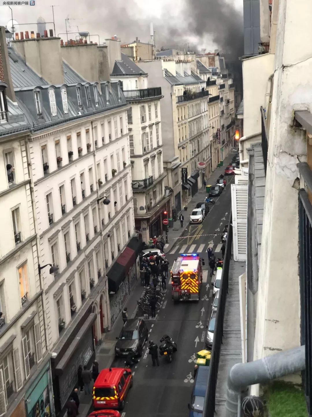 又是巴黎！市中心发生大爆炸整个街区被破坏 50人死伤 黄背心画风全变了