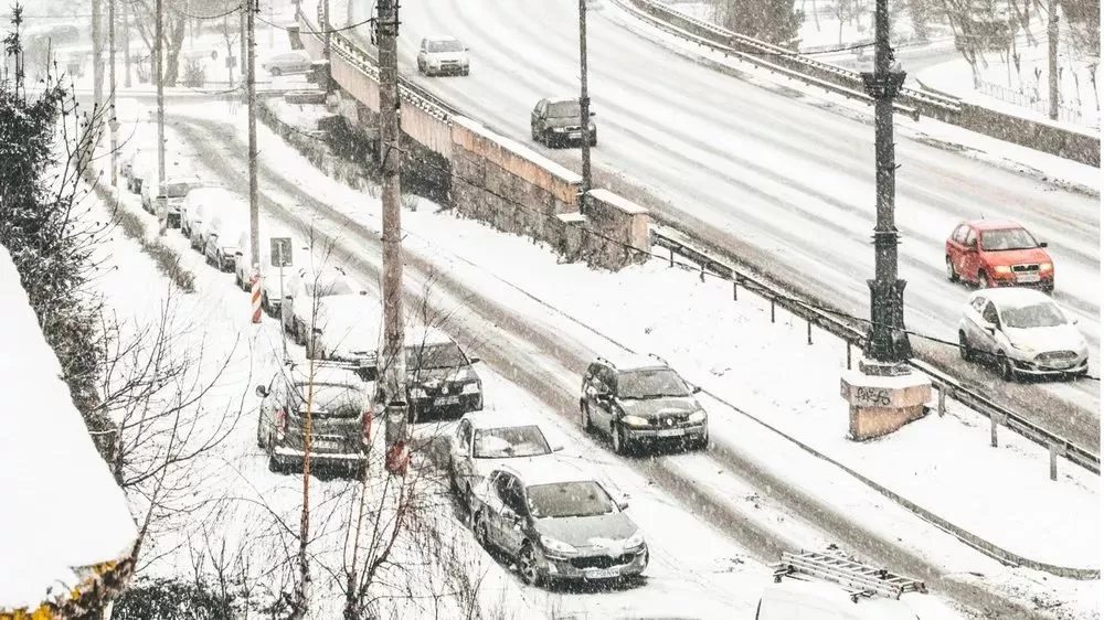 下大雪了 温哥华都疯了 下周有5天下雪 你准备好了吗