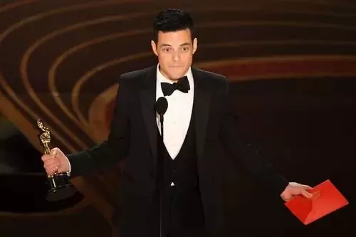 骄傲! 加拿大华裔女导演获奥斯卡! 7分钟无台词短片 戳中无数华人妈妈泪点…