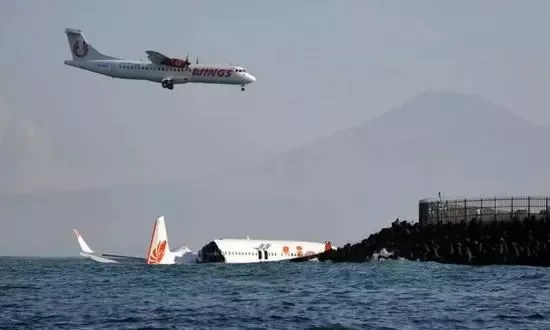 突发! 全球17国禁飞波音737 加拿大还在装死 警惕温哥华这些航班 避开死亡机型!