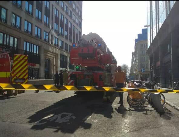 欧盟总部附近遭遇炸弹威胁 警方封锁现场