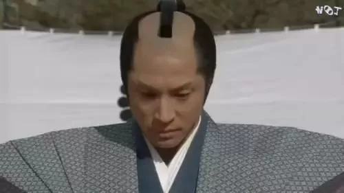 日本武士的谜之发型起源史：帅不帅，剃个月代头就知道了！