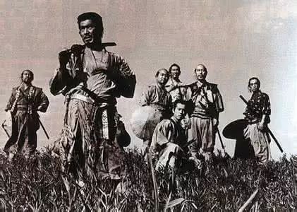日本武士的谜之发型起源史：帅不帅，剃个月代头就知道了！