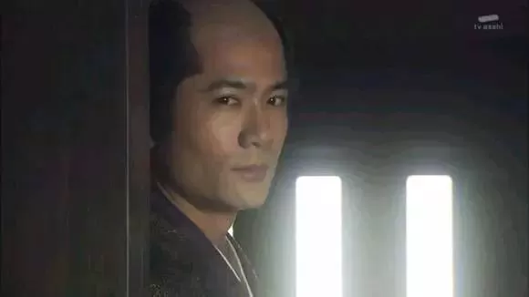 日本武士的谜之发型起源史：帅不帅，剃个月代头就知道了！